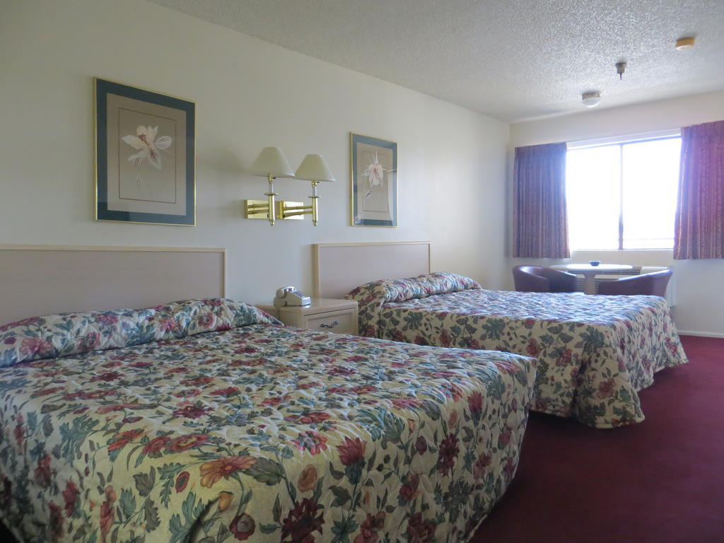 Beach Inn Motelハンティントンビーチ 部屋 写真