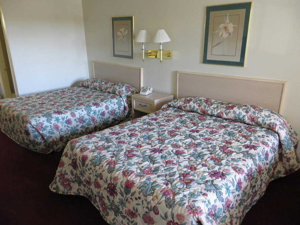 Beach Inn Motelハンティントンビーチ 部屋 写真