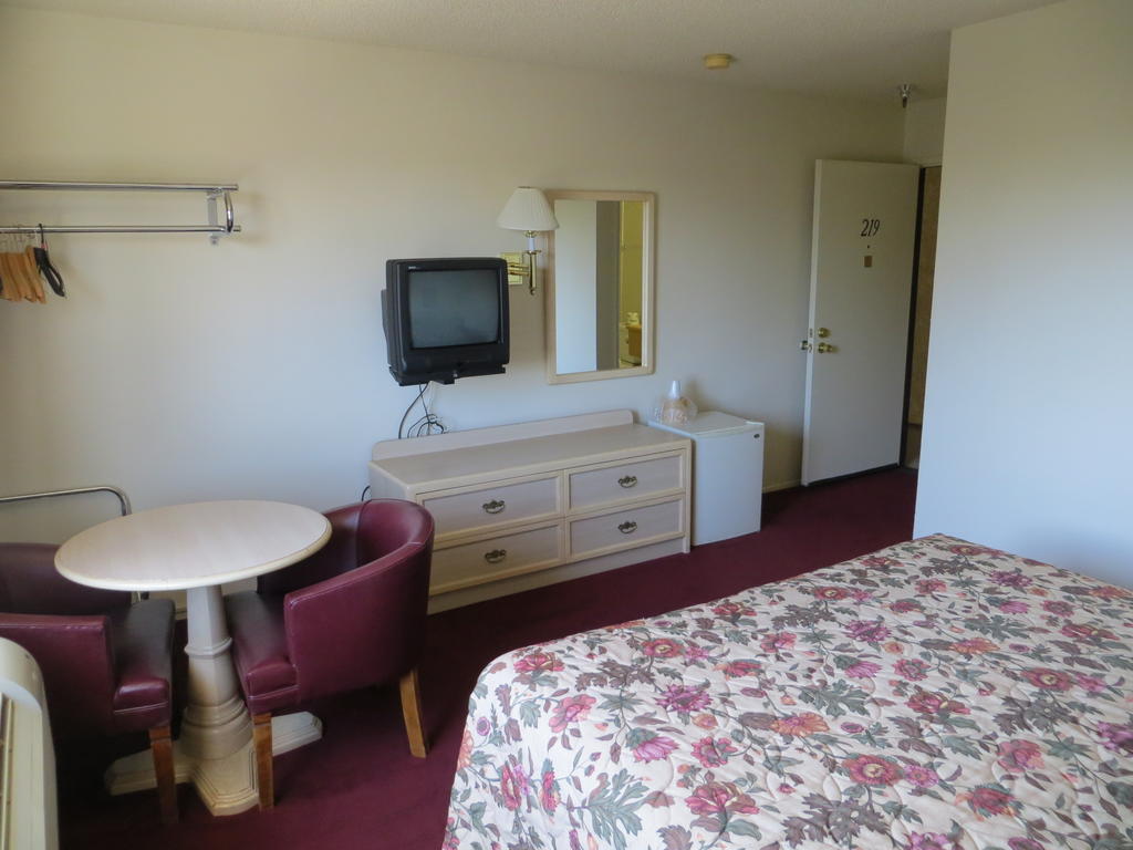 Beach Inn Motelハンティントンビーチ エクステリア 写真